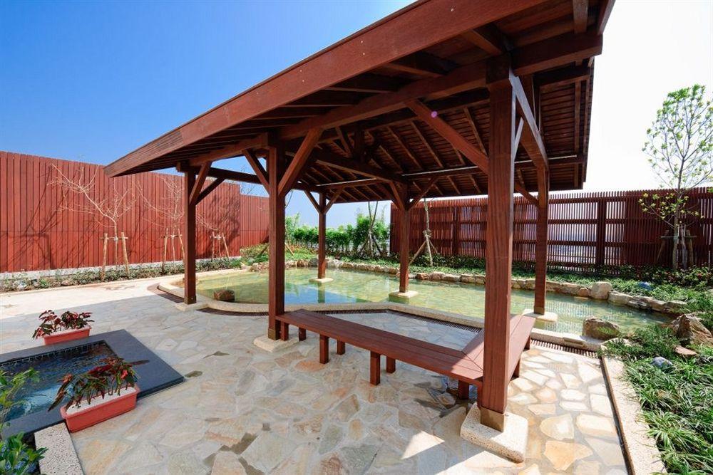 Evergreen Resort Hotel - Jiaosi Jiaoxi Dış mekan fotoğraf A traditional onsen